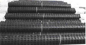 论钢塑土工格栅在路基中使用方法,作者张传涛